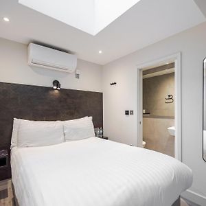 Compact Doppelzimmer